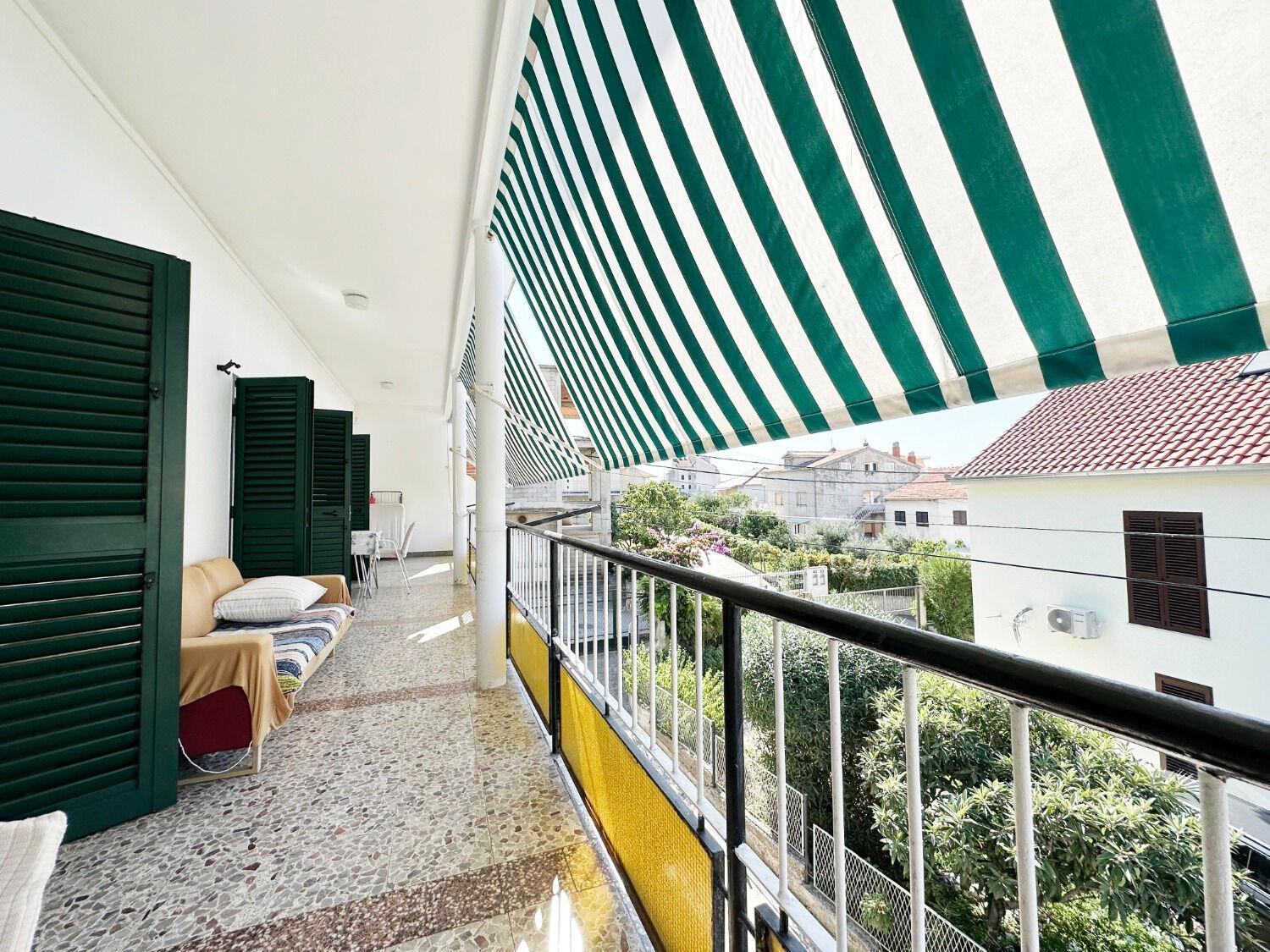 Apartments Kaza トロギール エクステリア 写真