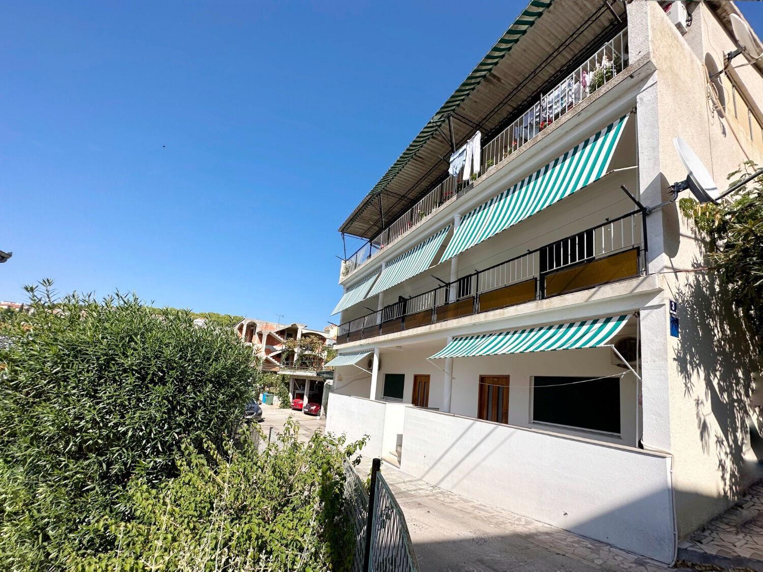 Apartments Kaza トロギール エクステリア 写真